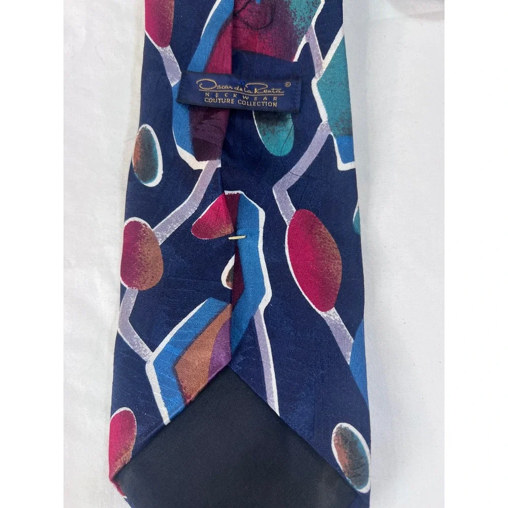 Oscar de la Renta Silk Tie Navy Blue Abstract Geometric Couture Collection USA